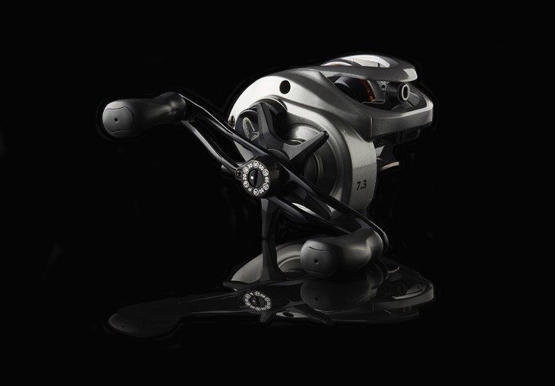 Savage Gear SG6 300 BC Reel LH