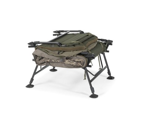 Nash Indulgence HD40 Sleep System 8 Legs Camo Stretcher (Incl. Duvet)