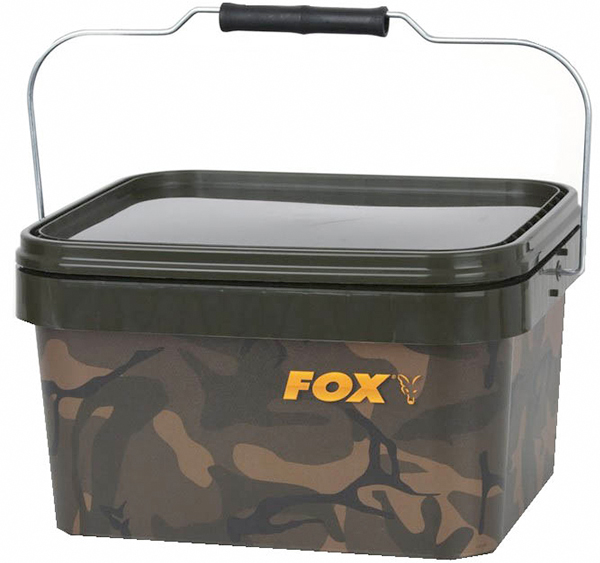 Carp Tacklebox, packed with carp gear from well-known top brands! - Fox Camo Square Bucket