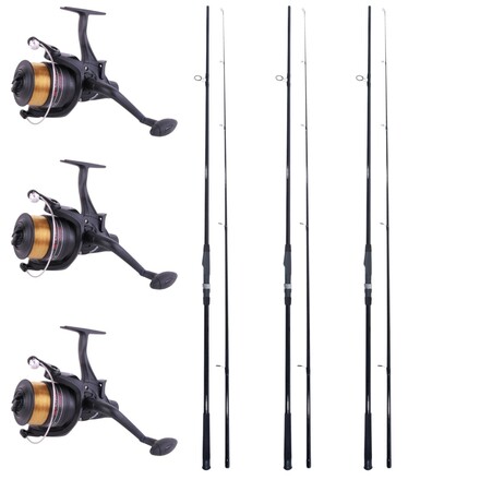 3x Catchmax Carper + 3x Ultimate Adventure Carp 6000FR  (Carp rod + Baitrunner reel)