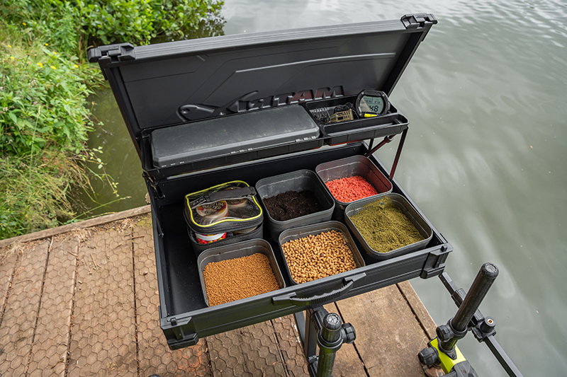 Matrix Pro Rigid Feeder Tray Bait Table